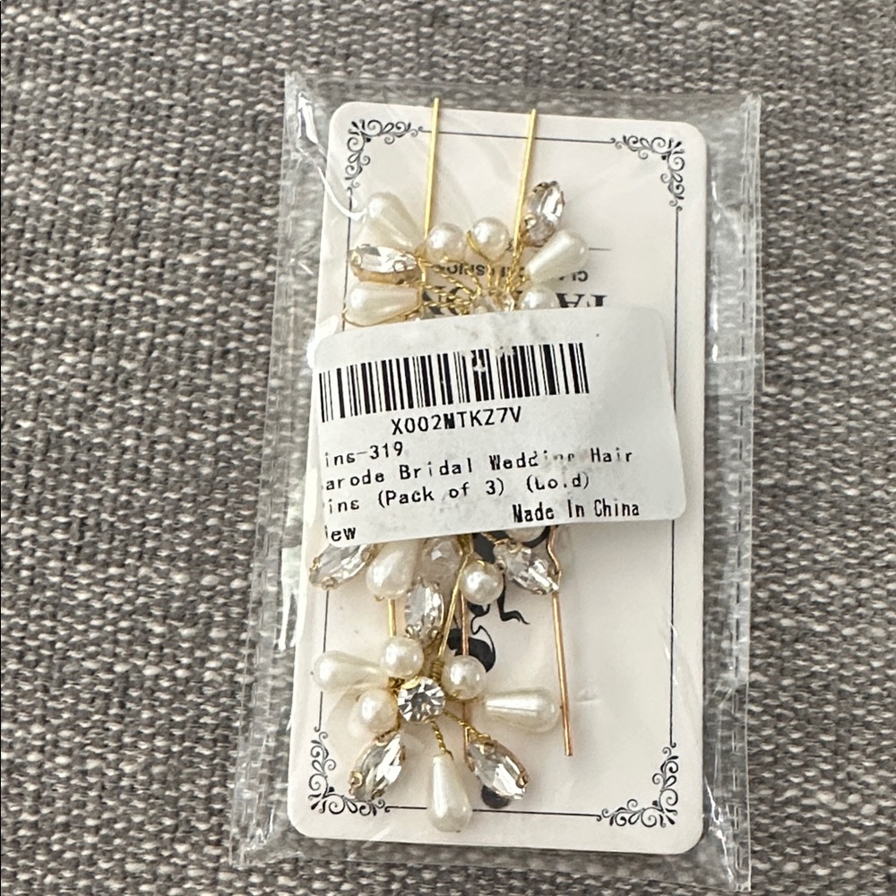Elegant Pearl and Crystal Hairpins
